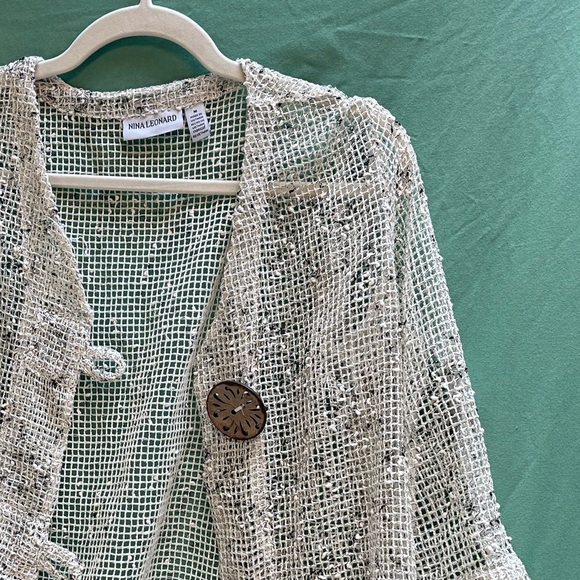 Nina Leonard Handmade crochet net cardigan/ Shaw/ size medium - Picture 3 of 4